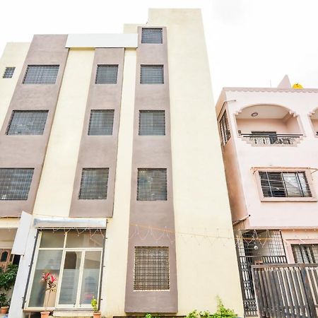 Sukrangu Palace Hotel Shirdi Exterior photo